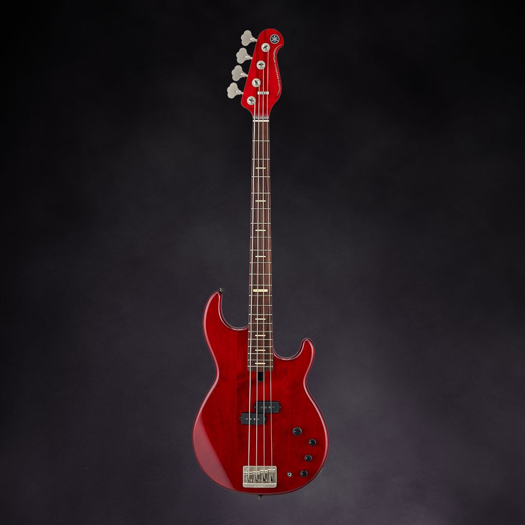 yamaha peter hook signature