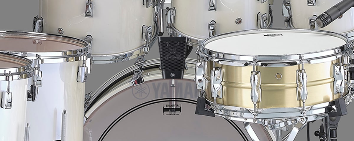 Scene showing the DSU50 mounted on a bass drum hoop