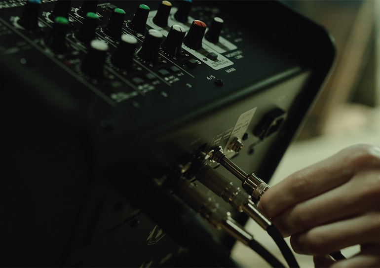 STAGEPAS 200 - Overview - Portable PA Systems - Products - Audio